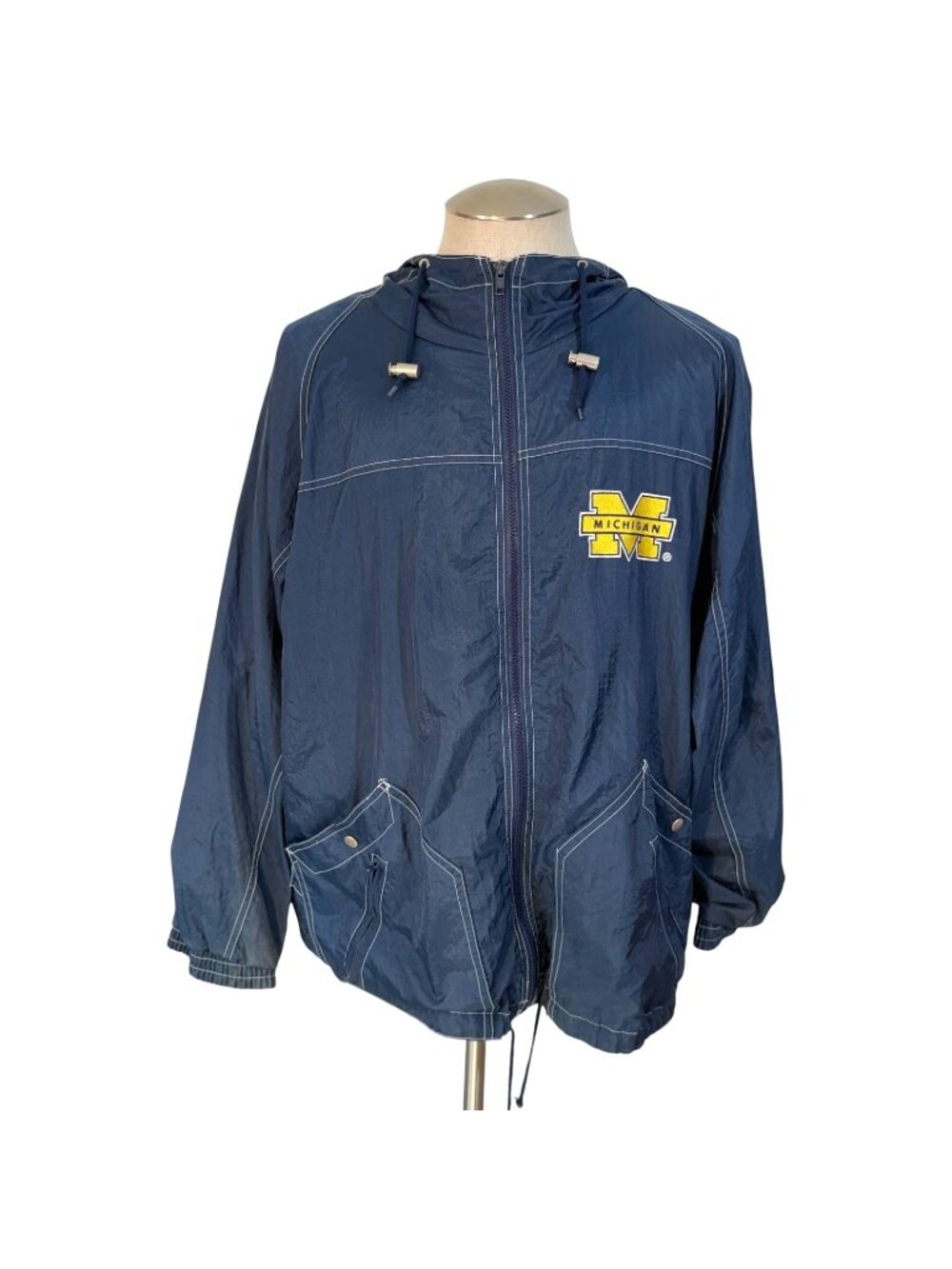 VTG University Of‎ Michigan Blue Jacket Windbreaker M Hood Drawstring Hem Pocket